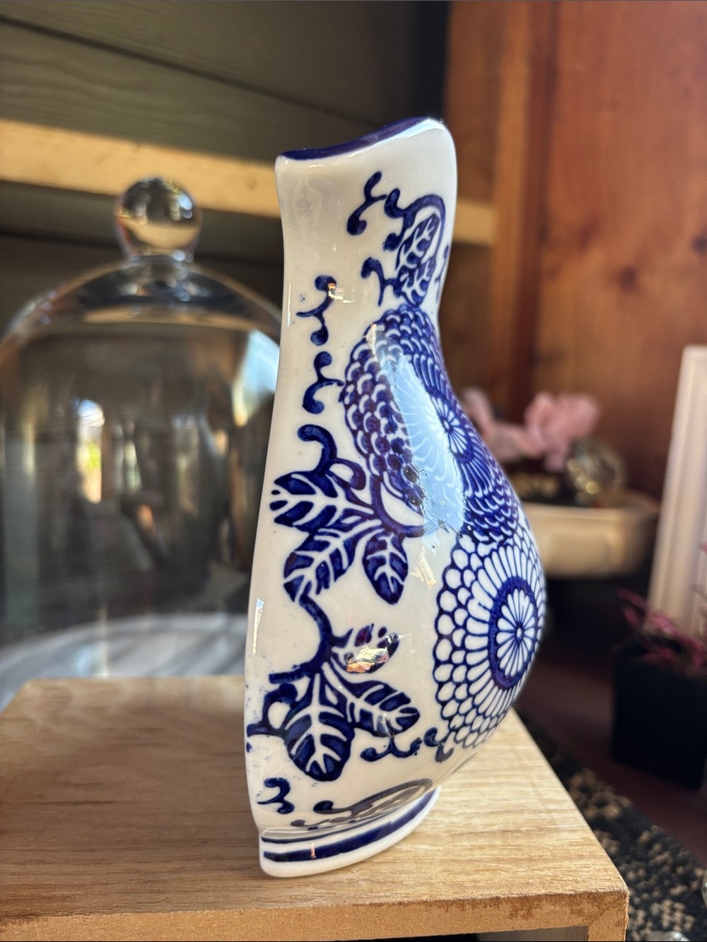Blue and White Bombay Company  Ceramic Wall Pocket ✨ - Picture 4 of 6